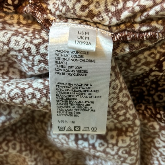 Urban Outfitter Wrap Romper Shorts Brown and Cream Size Medium - Picture 9 of 9